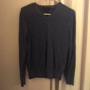 Banana Republic V neck sweater